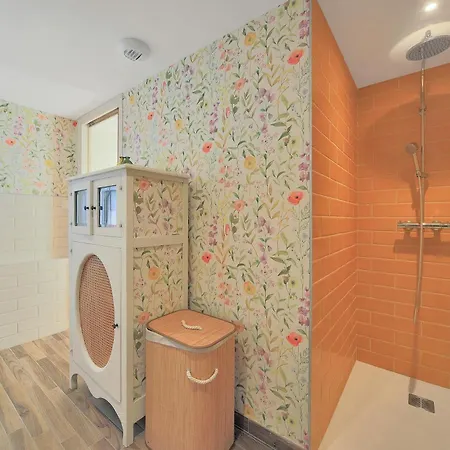 Mouchette - Avec Grand Jardin